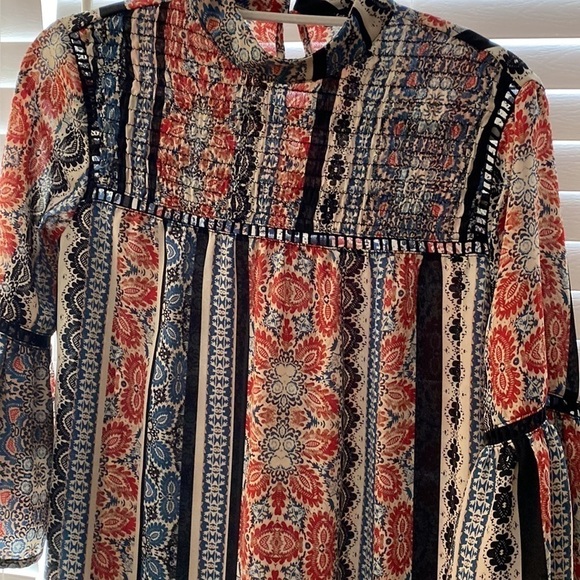 City triangles dress - Picture 1 of 4